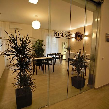 Phalanthos Taranto Bed & Breakfast ภายนอก รูปภาพ