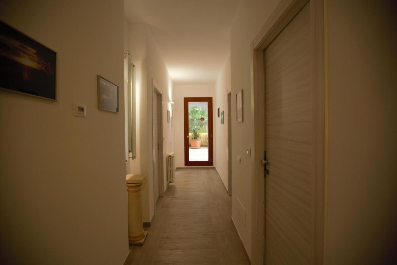 Phalanthos Taranto Bed & Breakfast ภายนอก รูปภาพ