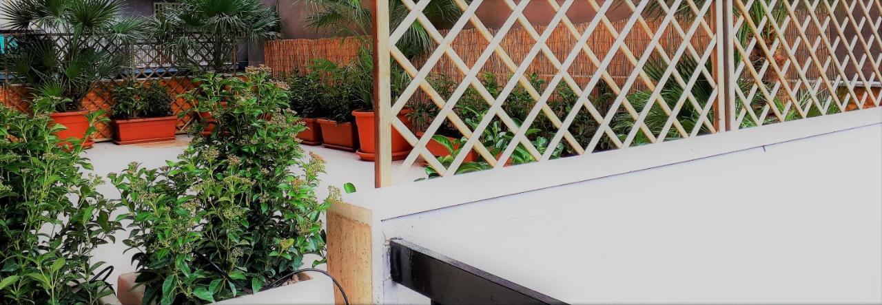 Phalanthos Taranto Bed & Breakfast ภายนอก รูปภาพ
